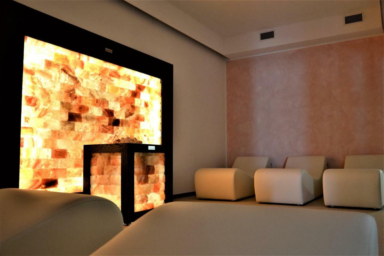 Hotel Marcora & Spa Сан-Вито-ди-Кадоре Экстерьер фото