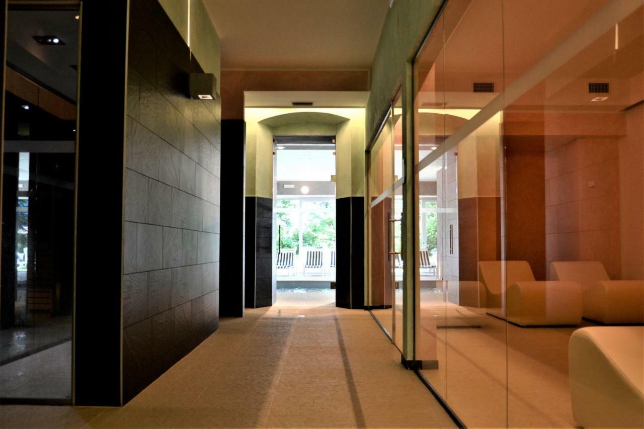 Hotel Marcora & Spa Сан-Вито-ди-Кадоре Экстерьер фото
